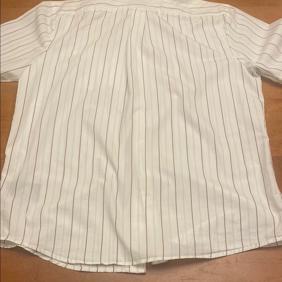 Volcom White and Blue Casual Button Down Shirt - Picture 6 of 6